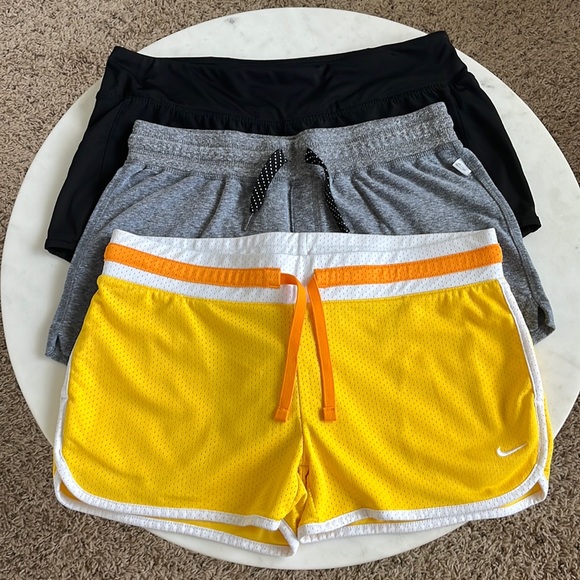 Nike, Reebok, & Skechers Pants - Sporty shorts bundle, Medium (3 shorts)